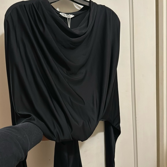 NWT Zara Black Mini Dress with Batwing sleeves, draped neck! Size S US - Picture 4 of 6
